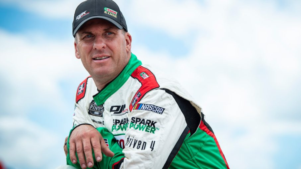 NEWS & NOTES: NASCAR Pinty’s Series and D.J. Kennington Celebrate 200 Races